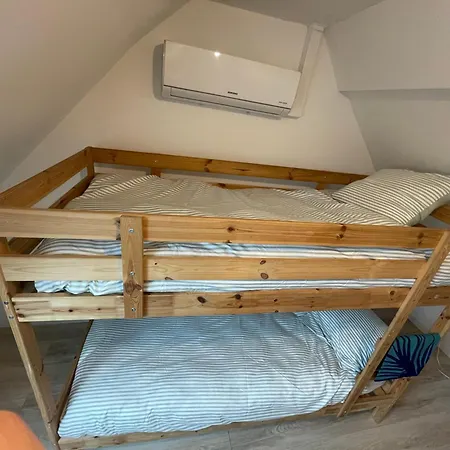 A La Ferme Eight Recourt (Pas-de-Calais)